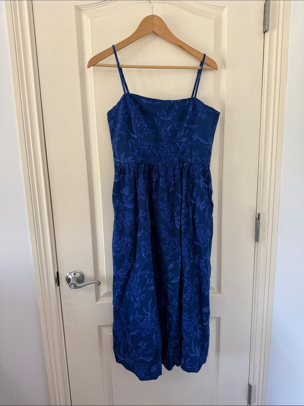 Universal Thread Blue Floral Maxi Dress